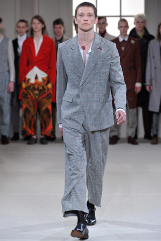 Alexander McQueen / - 2011